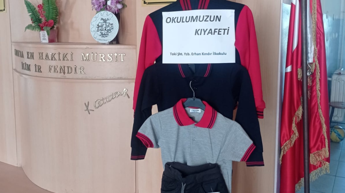 Okul Kıyafetlerimiz